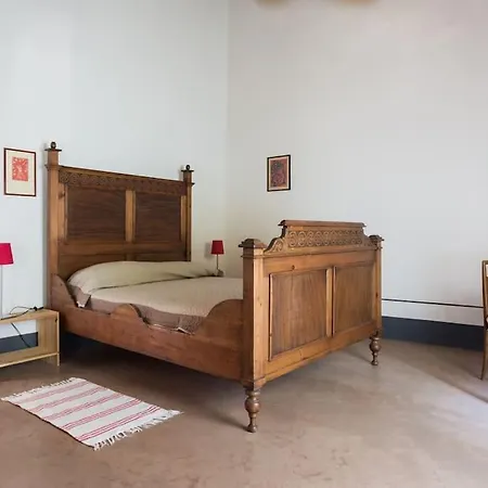 A Due Passi Da Oristano E Dal Sinis Milis